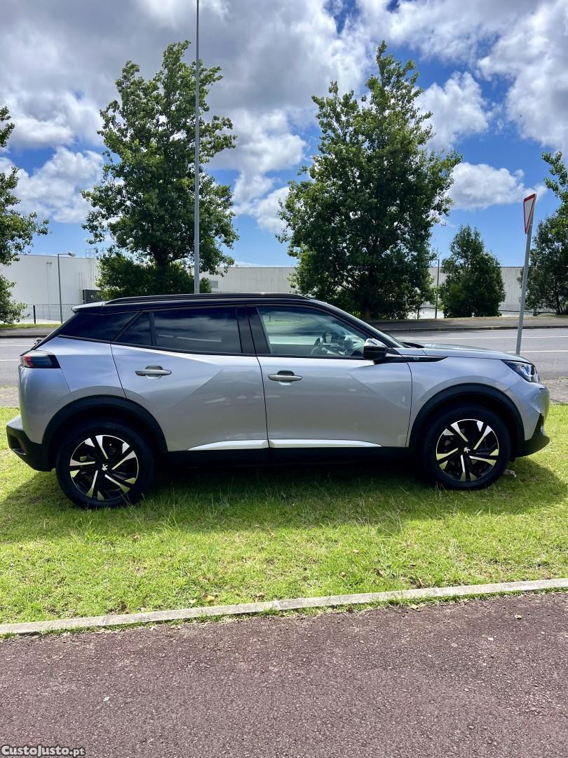 Peugeot e-2008 50 kWh Allure Pack — fotografia 7