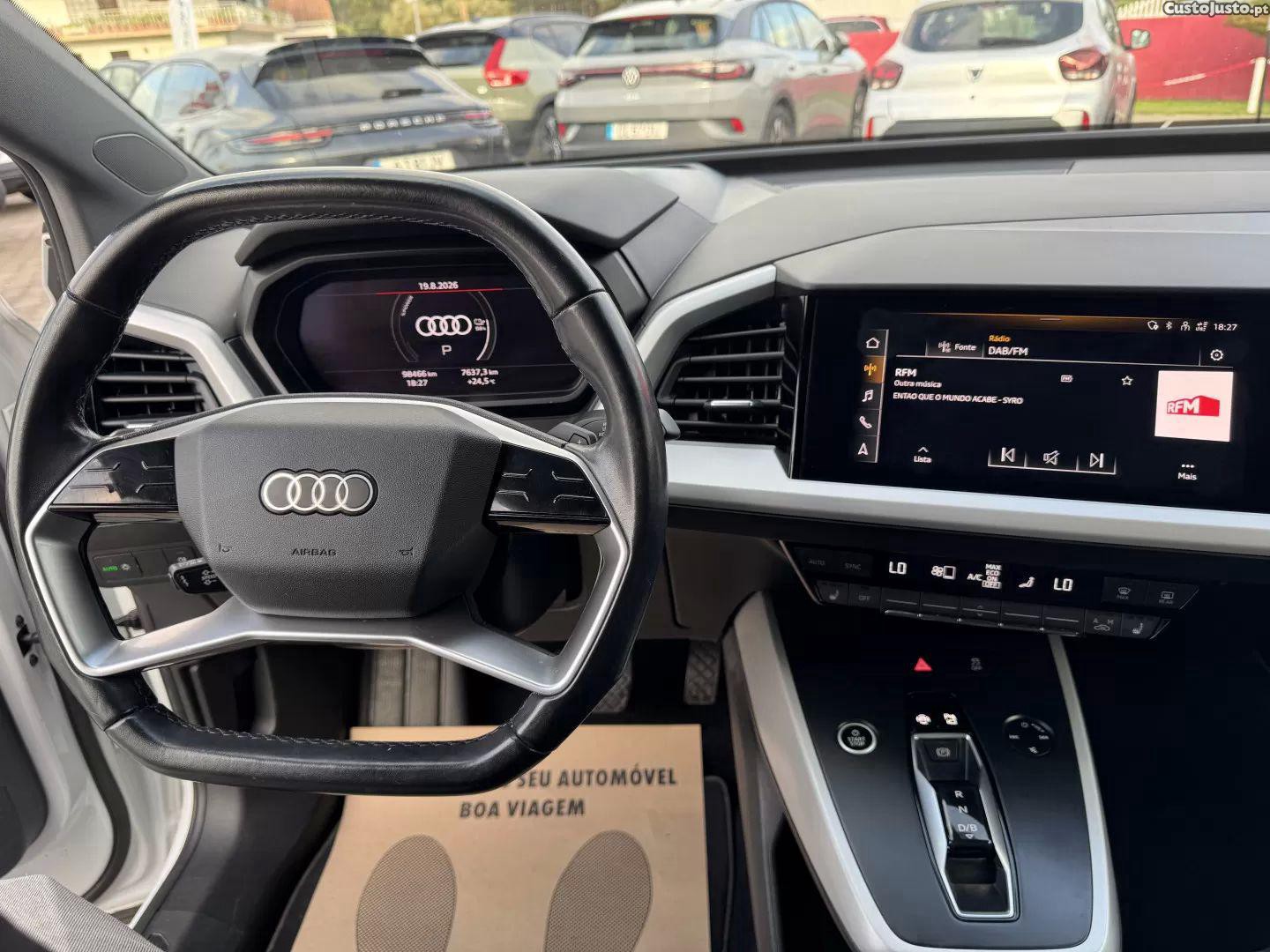 Audi Q4 40 82 kwh — fotografia 24