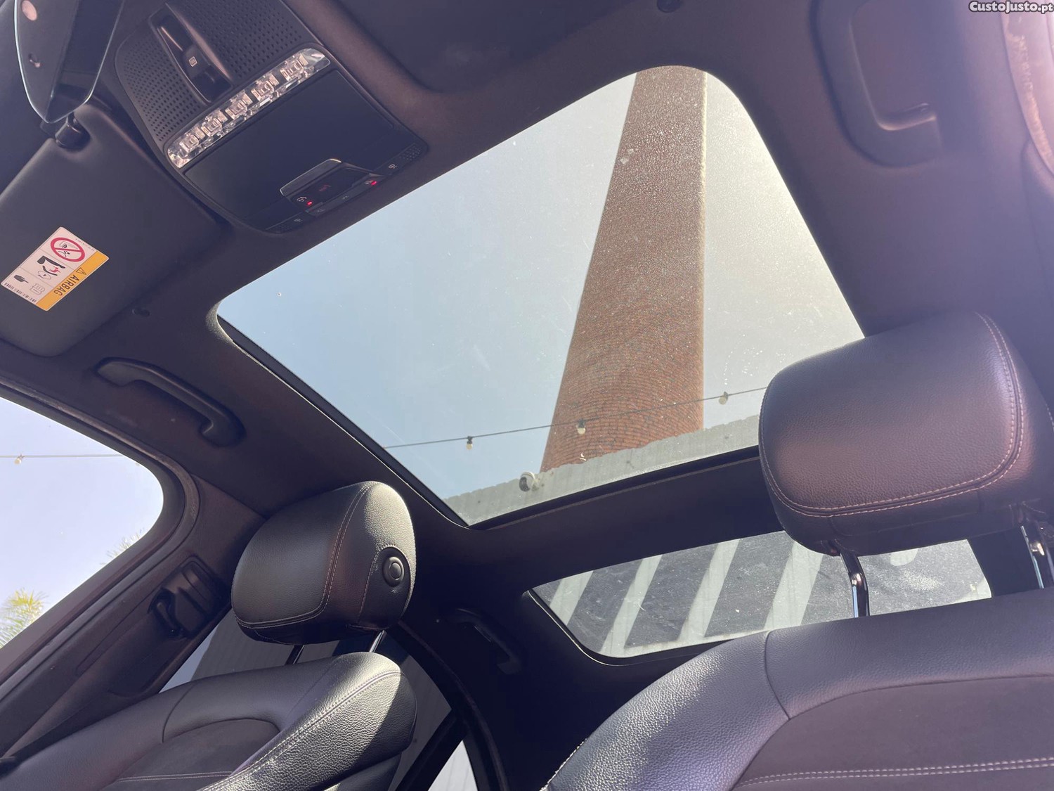 Mercedes-Benz C 200 d AMG Line — fotografia 9