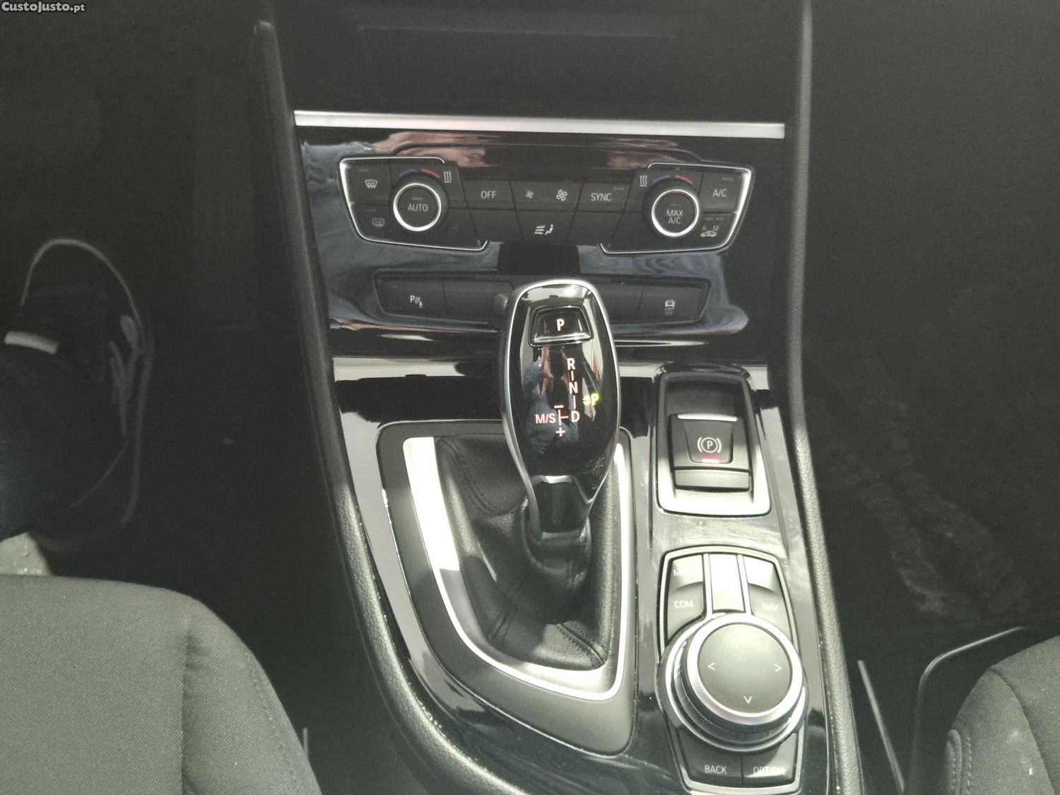 BMW 216 Gran Tourer d Advantage Auto — fotografia 3