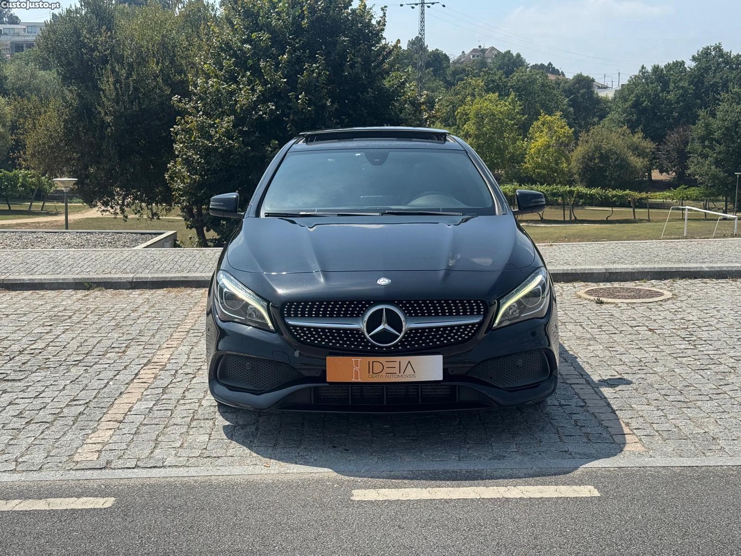 Mercedes-Benz CLA 220 d Shooting Brake AMG Line Aut. — fotografia 10