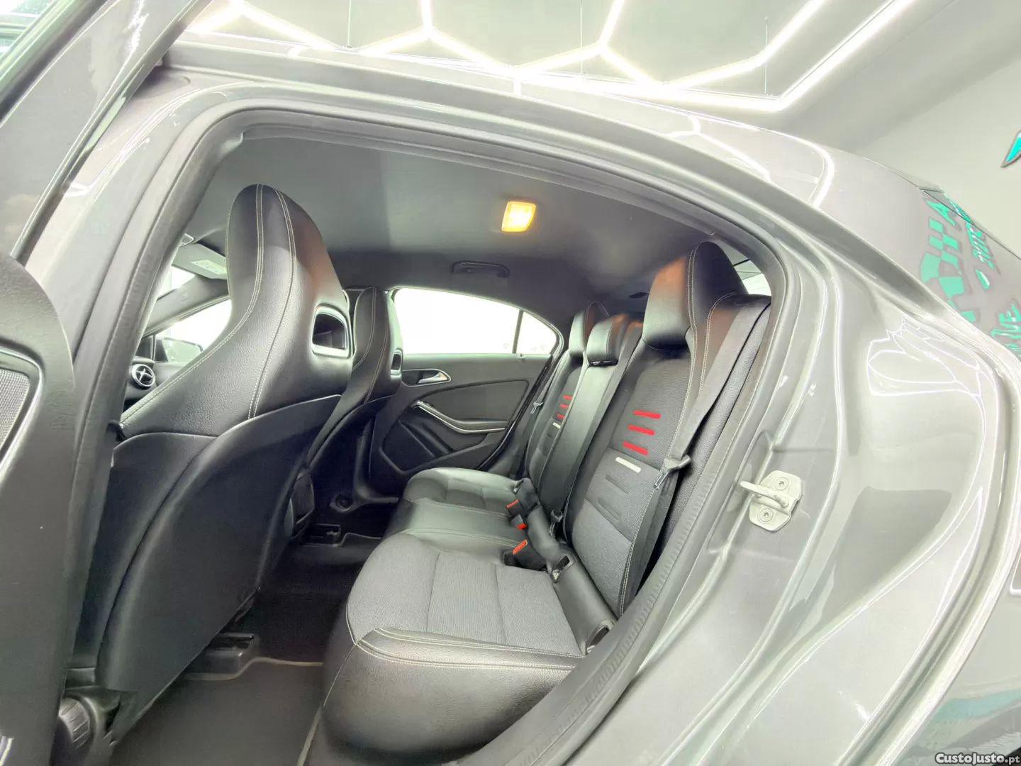 Mercedes-Benz A 180 D look a45 amg — fotografia 13