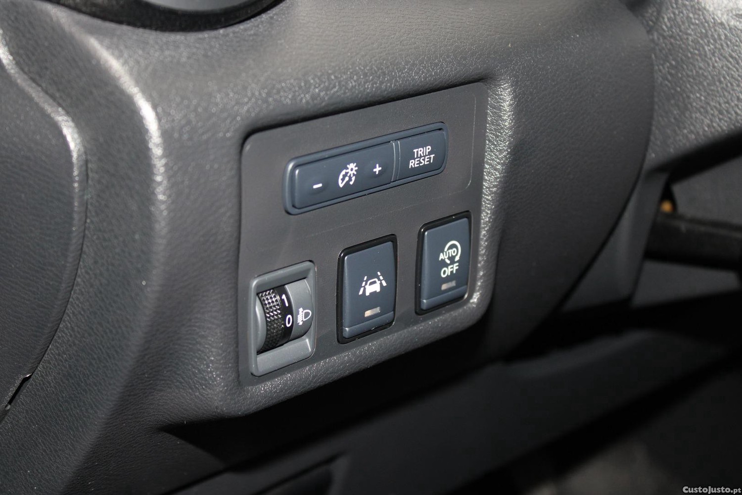 Nissan Micra 1.0 IG-T ACENTA (AUTO) — fotografia 18
