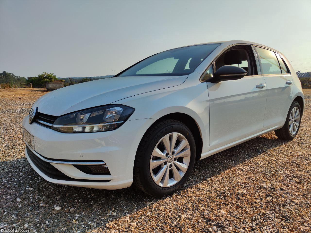 Volkswagen Golf 1.6 TDI — fotografia 11
