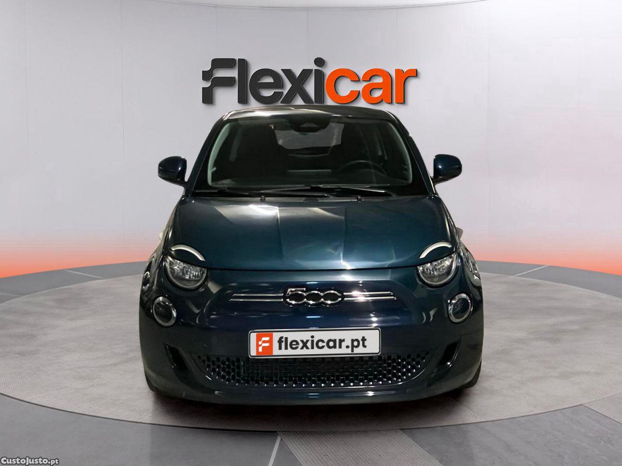 Fiat 500 e Icon Plus 42 KWh — fotografia 16