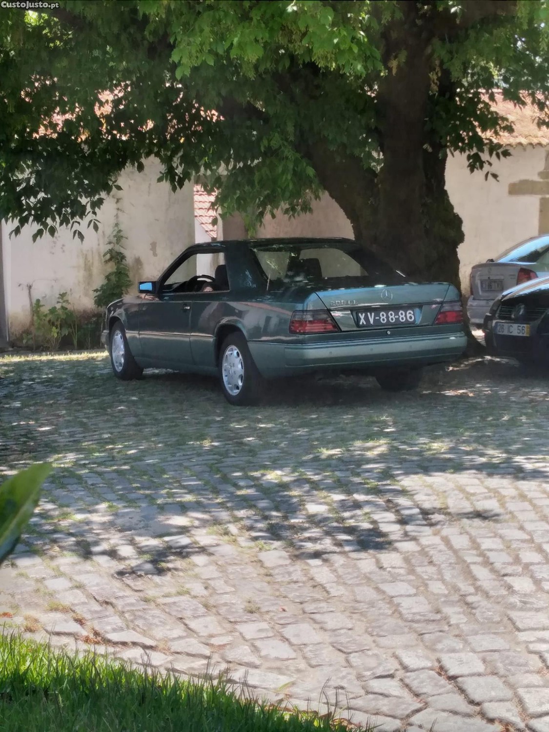 Mercedes-Benz 200 Coupé — fotografia 2