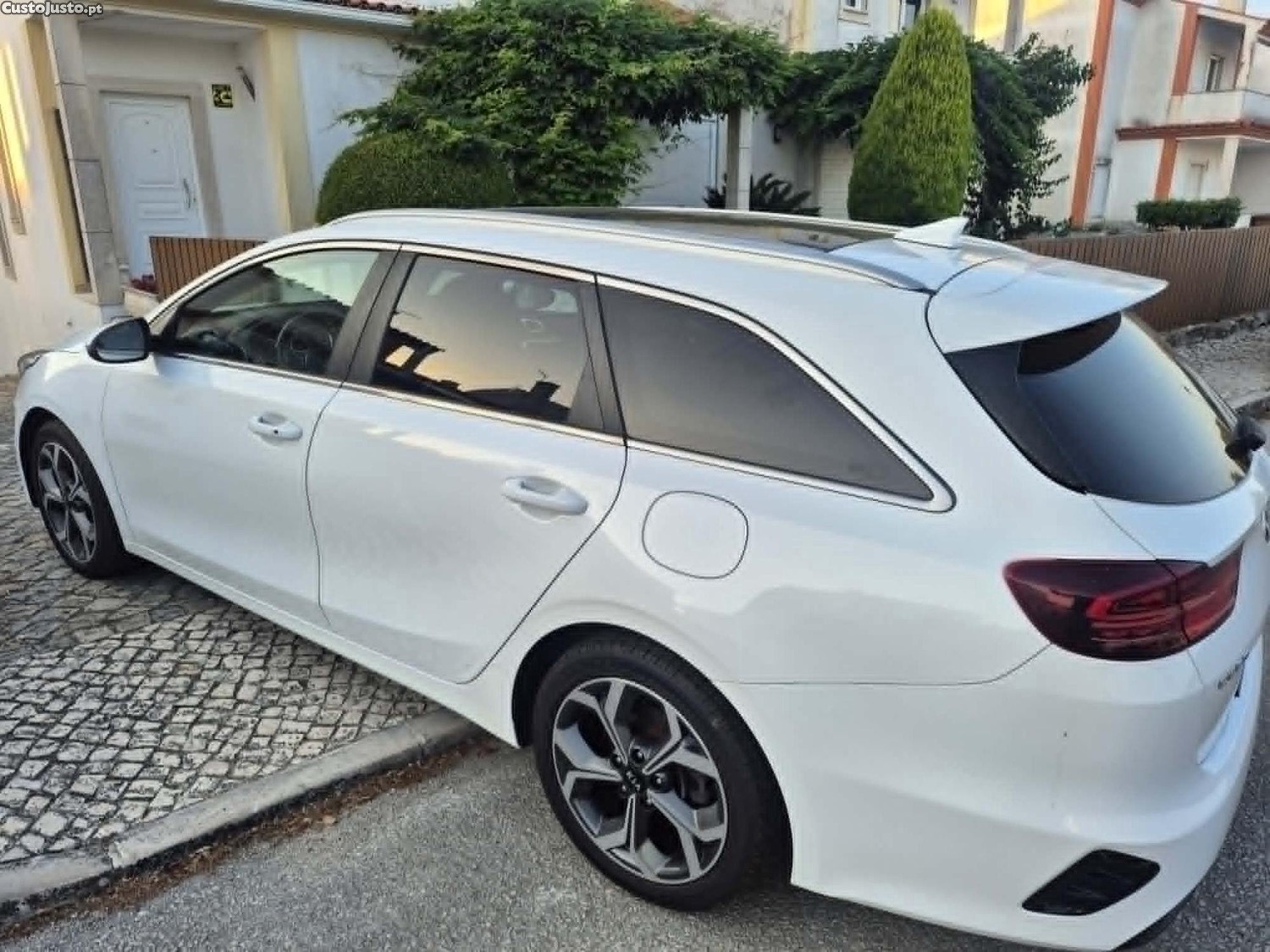 Kia Ceed 1.6 Dynamic Gt line — fotografia 6