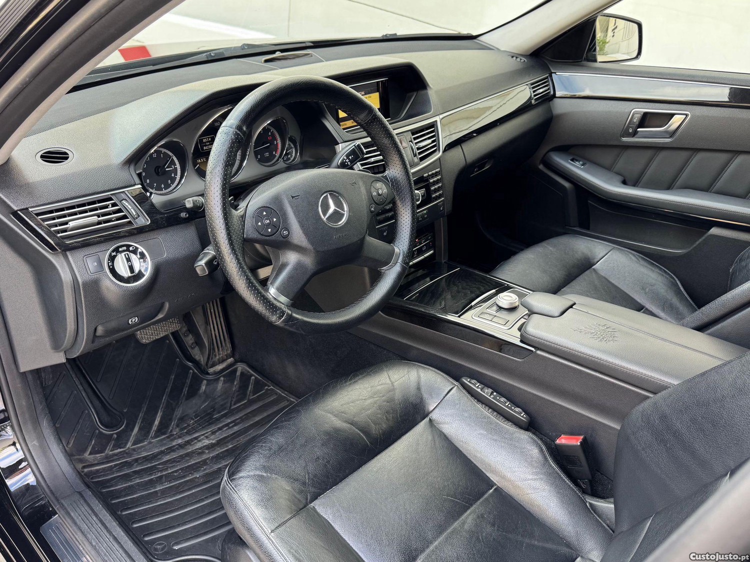 Mercedes-Benz E 250 7G-Tronic Avantgarde - 12 foto 5
