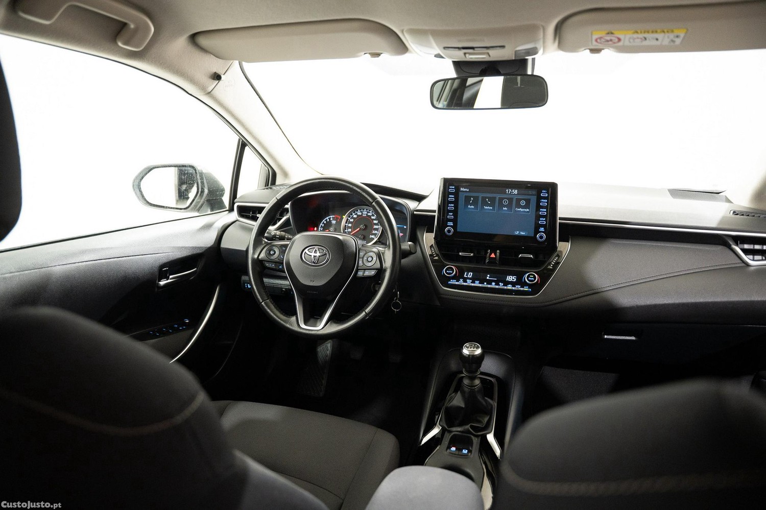 Toyota Corolla COMFORT 1.5 VVTi — fotografia 18