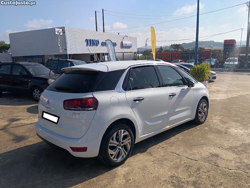 Citroën C4 Picasso — fotografia 10