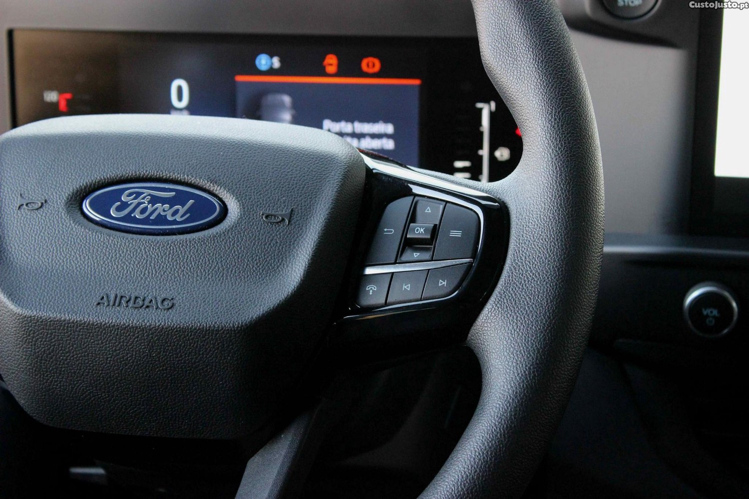 Ford Transit Custom 320 L2 2.0 EcoBlue Trend — fotografia 13