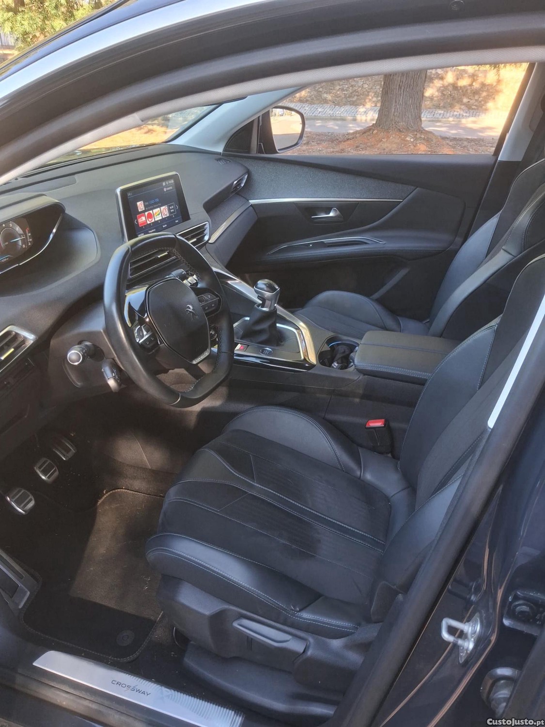Peugeot 3008 PureTech — fotografia 5