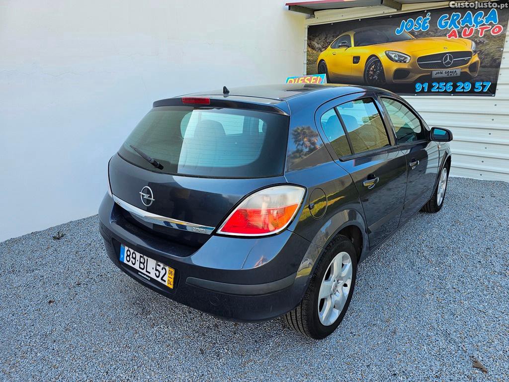 Opel Astra H 1.3Cdti 90Cv 04/2006 — fotografia 11