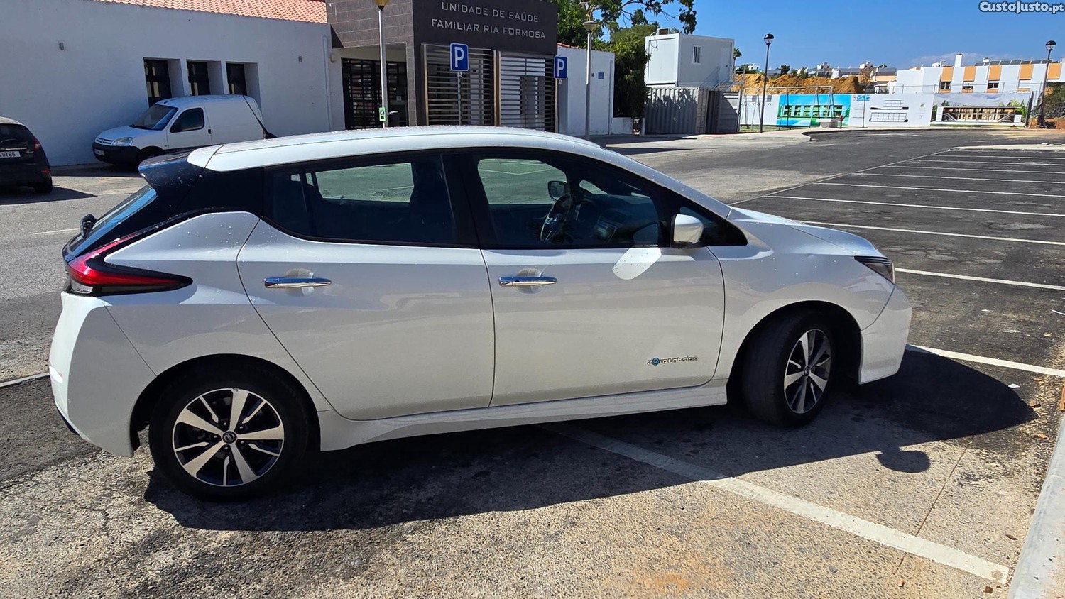 Nissan Leaf 40Kwh — fotografia 10
