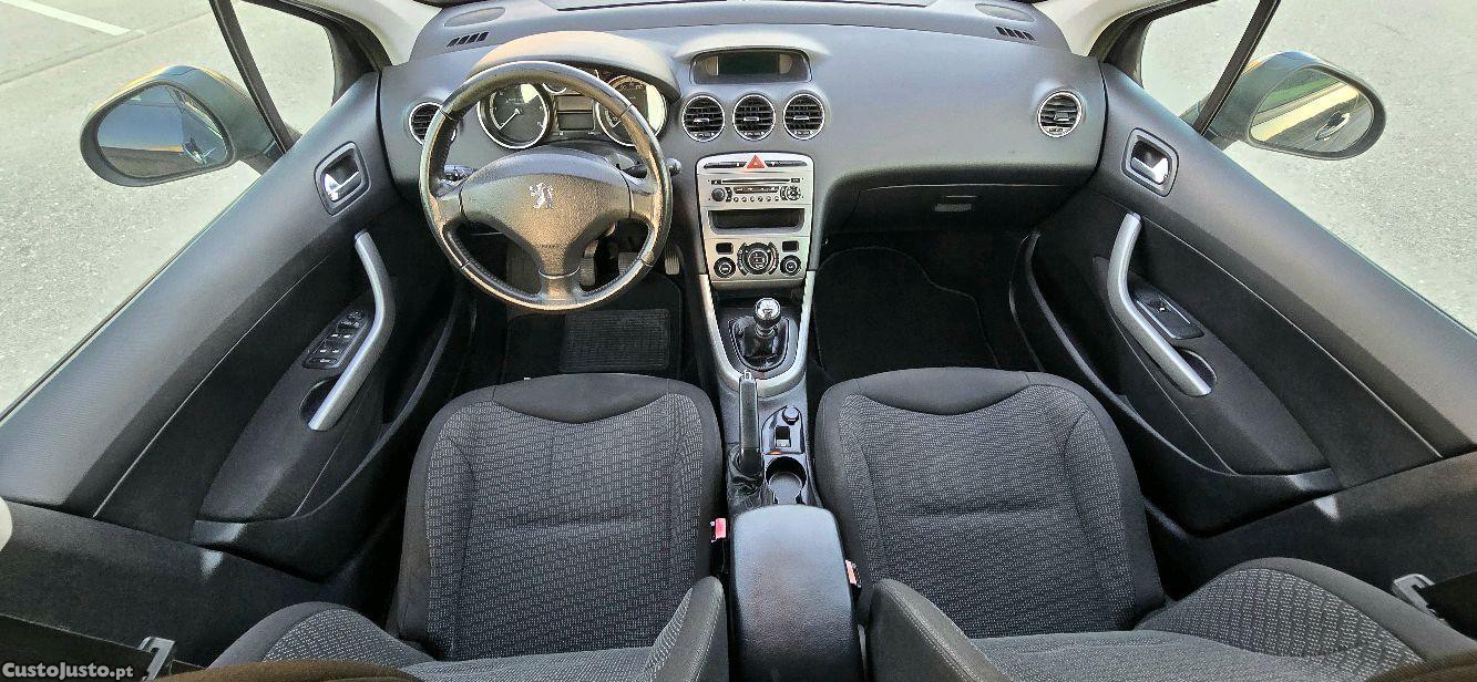 Peugeot 308 1.6 HDI Ano 2009 diesel(7 lugares ) CX 6 velocidades — fotografia 2