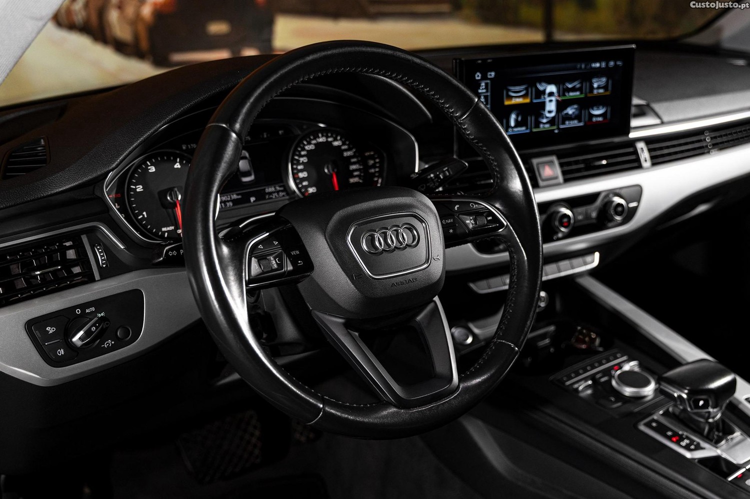 Audi A4 2.0 TDI S tronic — fotografia 17