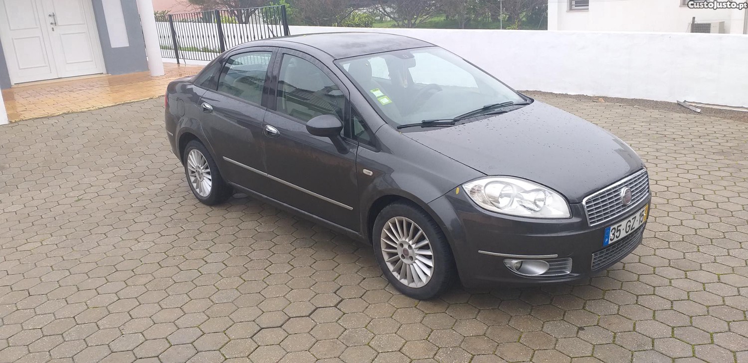 Fiat Linea 1.3 multijet — fotografia 5