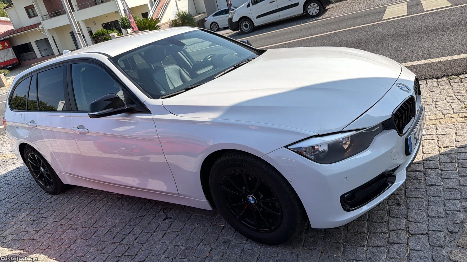 BMW 320 184 cv — fotografia 6
