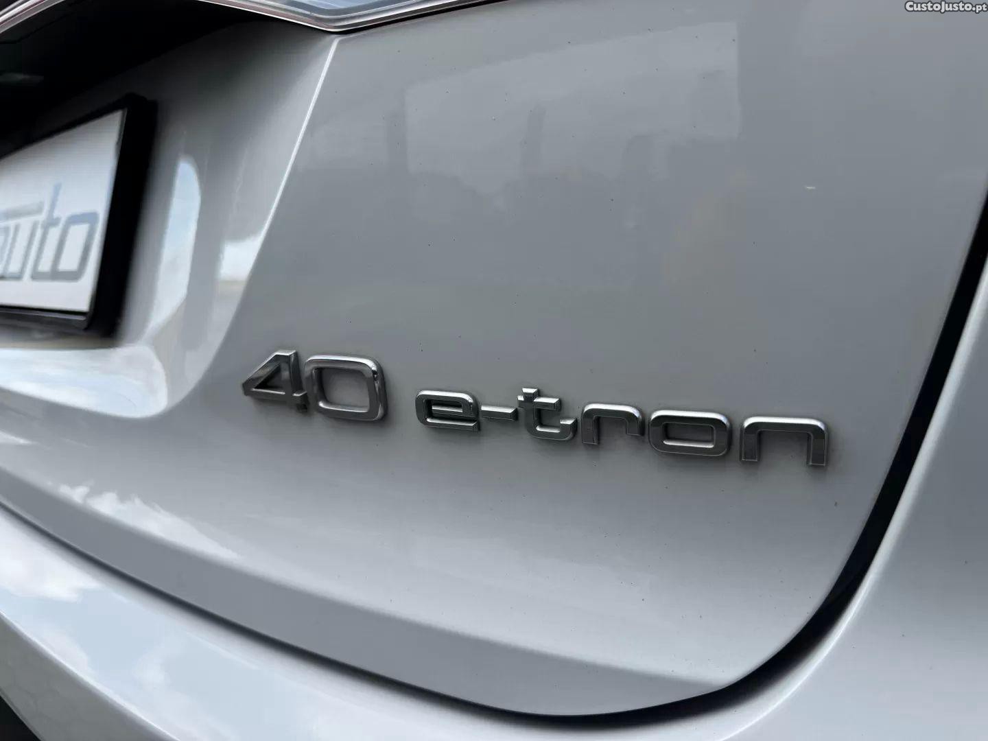 Audi Q4 40 82 kwh — fotografia 6