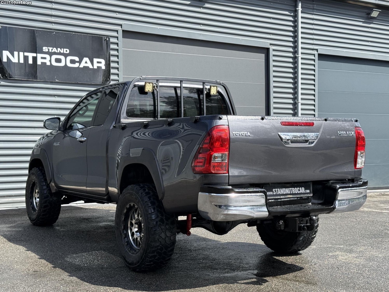Toyota Hilux 2.4 D-4D 4X4 - 16 foto 3