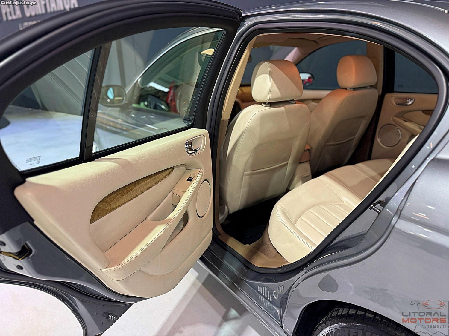 Jaguar X-Type 2.0 Executive — fotografia 11