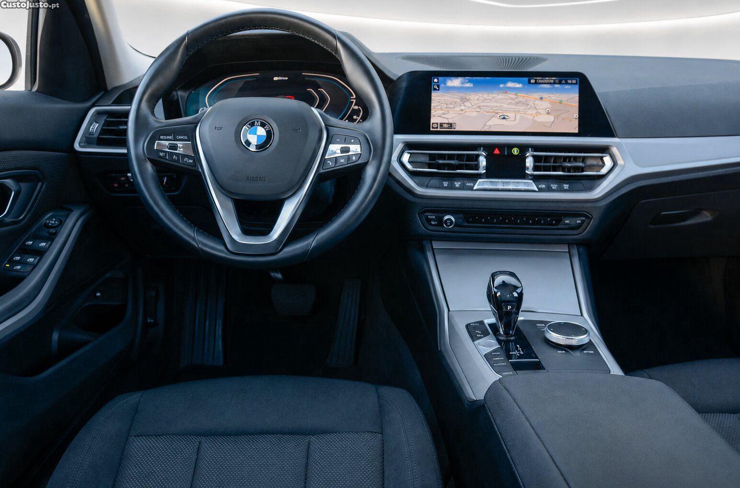 BMW 330 e Corporate Edition Auto — fotografia 6