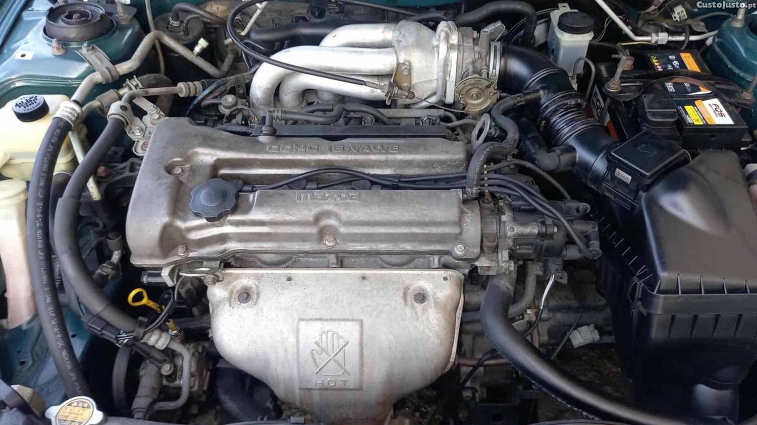 Mazda 323 1.5F 90cv direçao assistida - 96 foto 3
