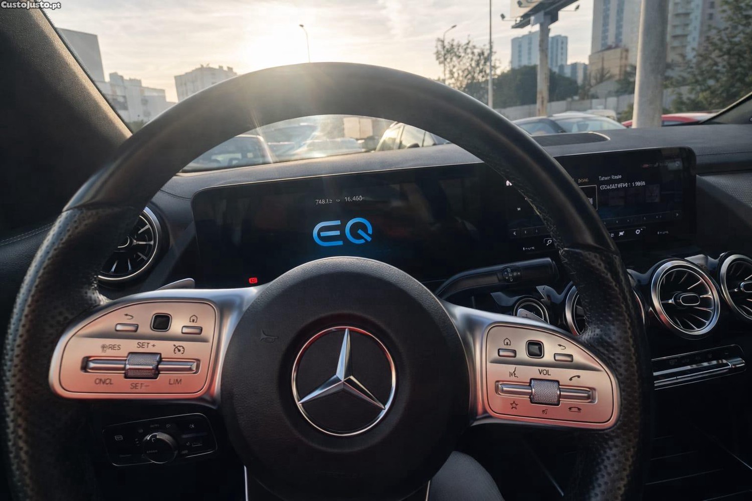Mercedes-Benz EQA AMG line — fotografia 7