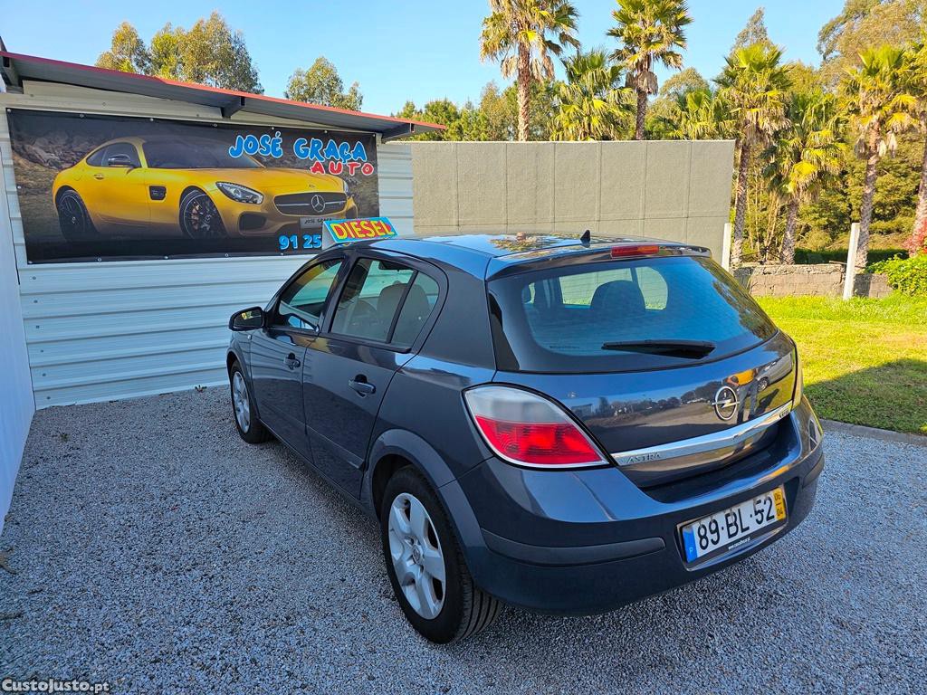 Opel Astra H 1.3Cdti 90Cv 04/2006 — fotografia 10