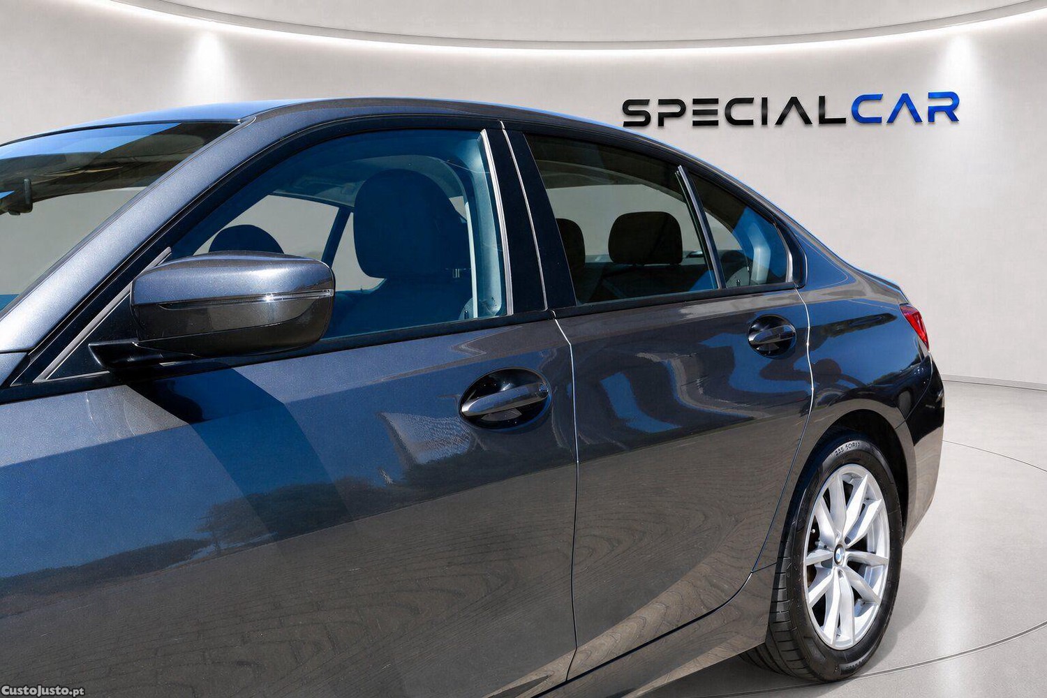 BMW 330 e Corporate Edition Auto — fotografia 9