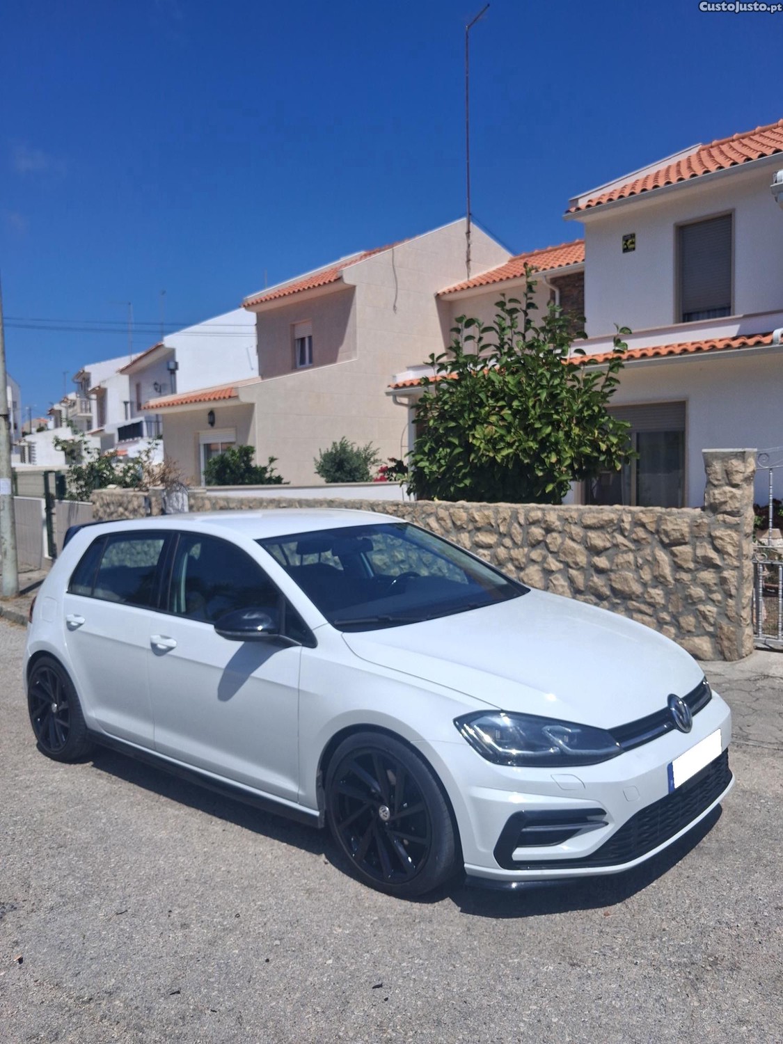 Volkswagen Golf R-Line — fotografia 10