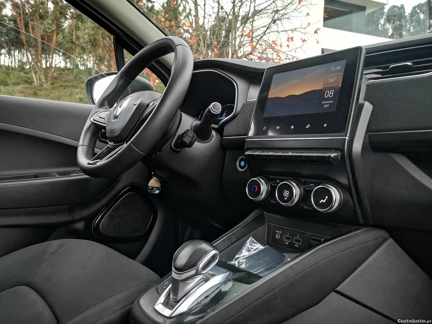 Renault Zoe Zen 52 C/ BATERIAS PROPRIAS - C/ GARANTIA - Carregador Domestico e Rápido — fotografia 15
