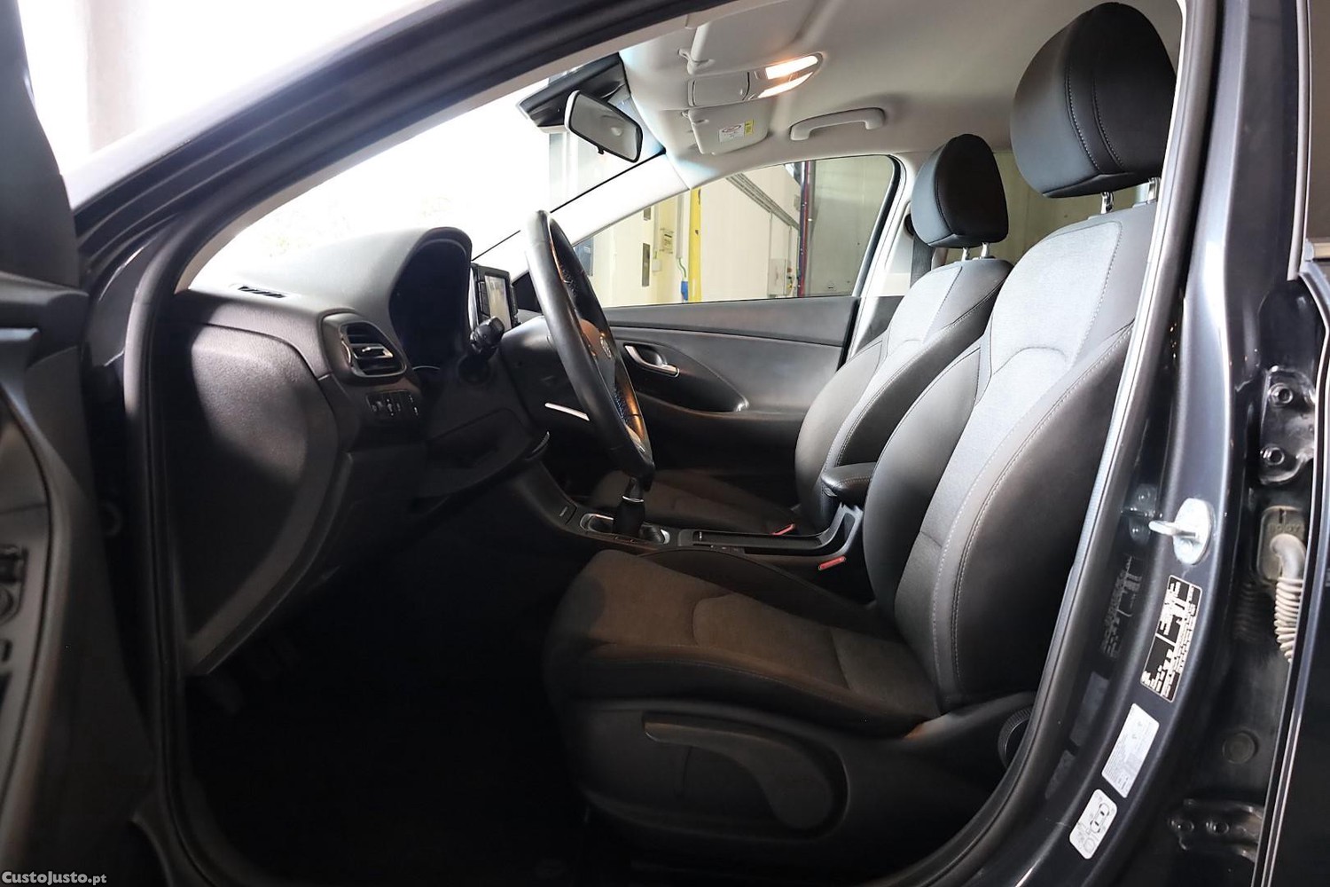 Hyundai i30 1.0 T-GDI Style Plus — fotografia 4
