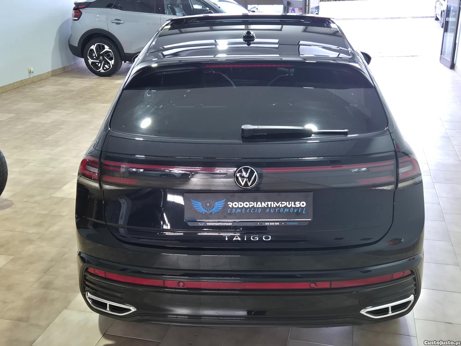Volkswagen Taigo 1.0 TSI R-DESING — fotografia 5