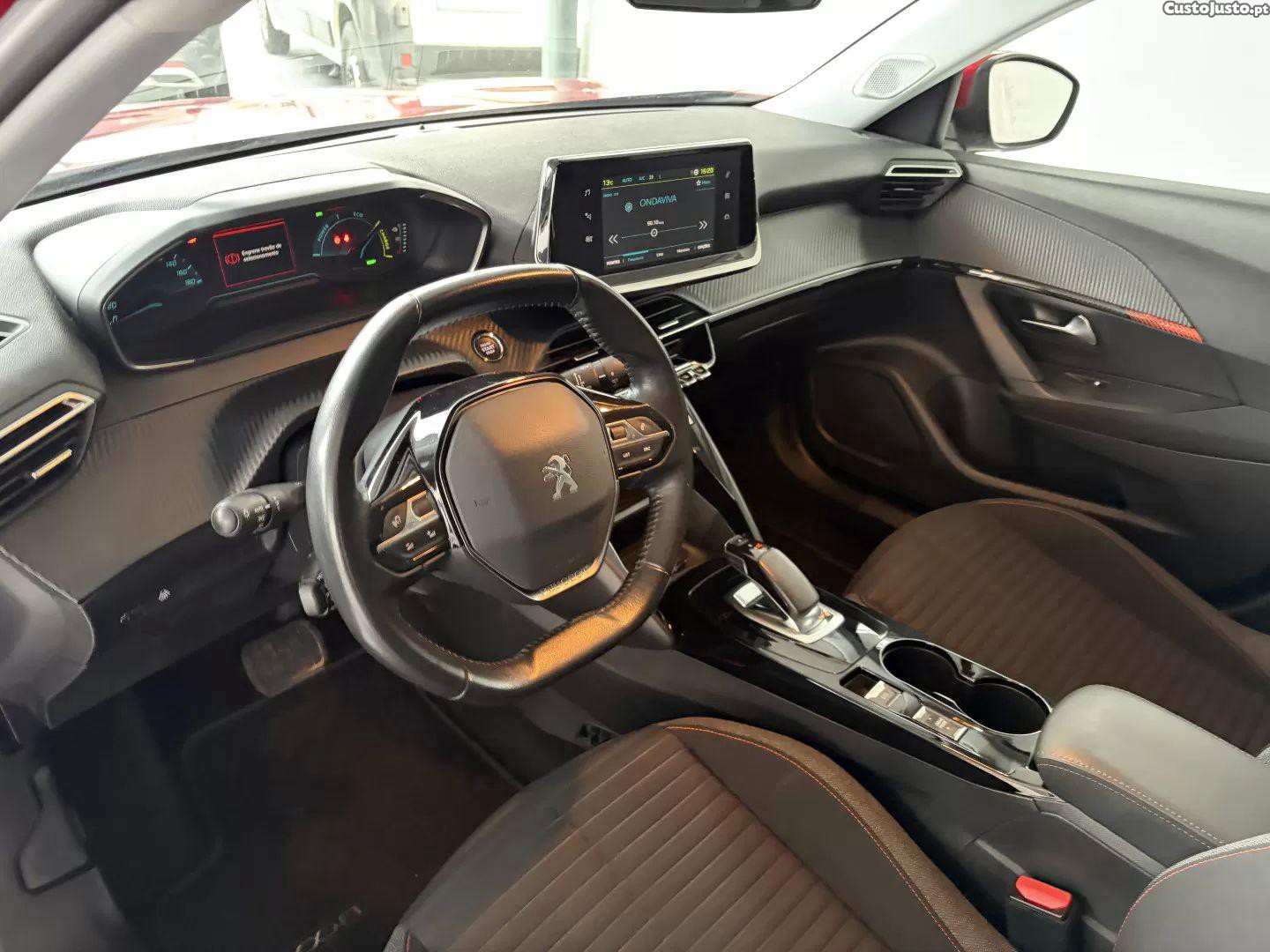 Peugeot e-2008 Active — fotografia 5