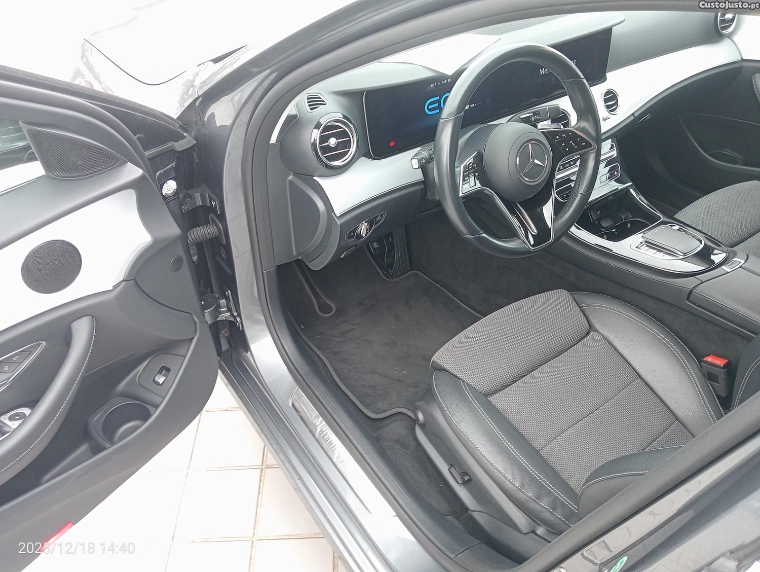 Mercedes-Benz E 300 de Station pul in hibrid. — fotografia 6