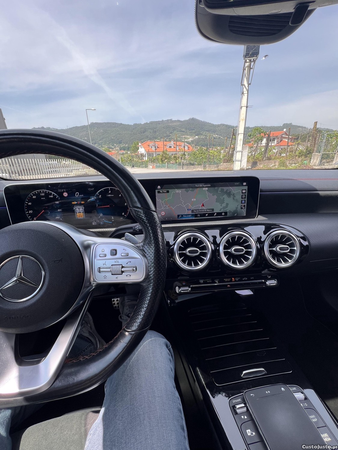Mercedes-Benz CLA 180 AMG — fotografia 7
