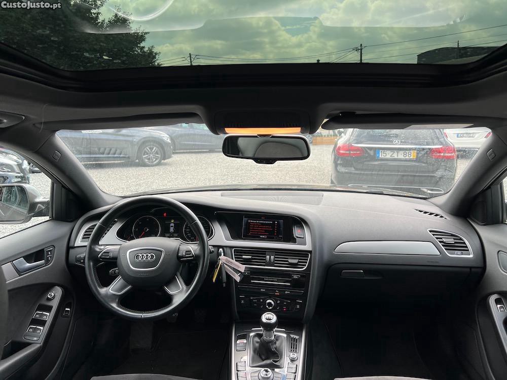 Audi A4 S-LINE EXT. 190cv — fotografia 3