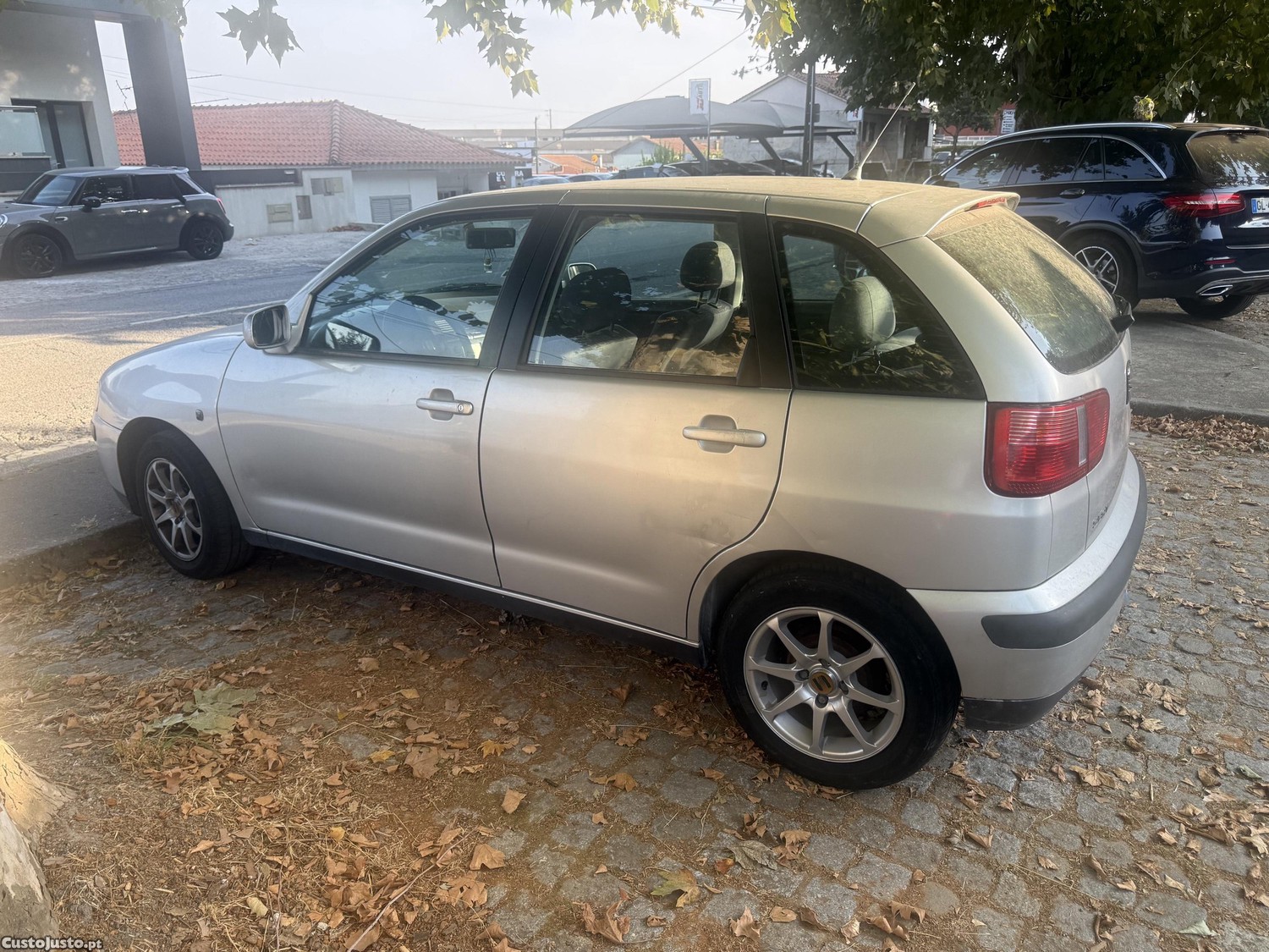 SEAT Ibiza Gasolina — fotografia 3