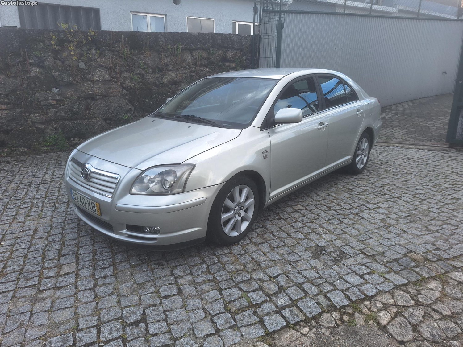 Toyota Avensis D4D — fotografia 7