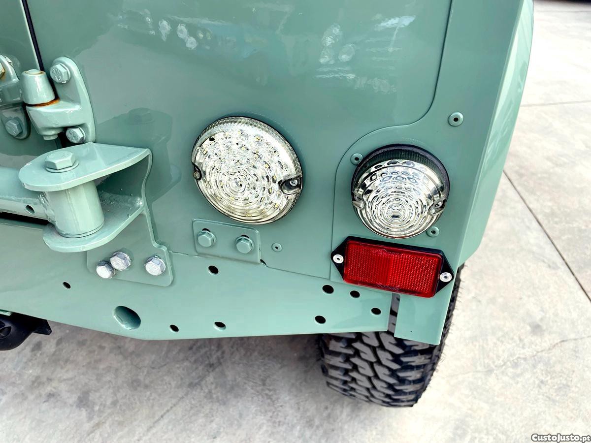 Land Rover Defender 90/300 TDi 6 Lugares — fotografia 11