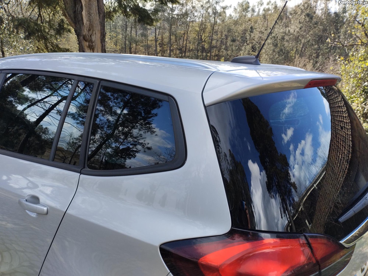 Opel Zafira 1.6 CDTi 136cv NACIONAL - 7 Lugares - GPS - "Camara Marcha trás" - c/ GARANTIA - "Classe 1" — fotografia 16
