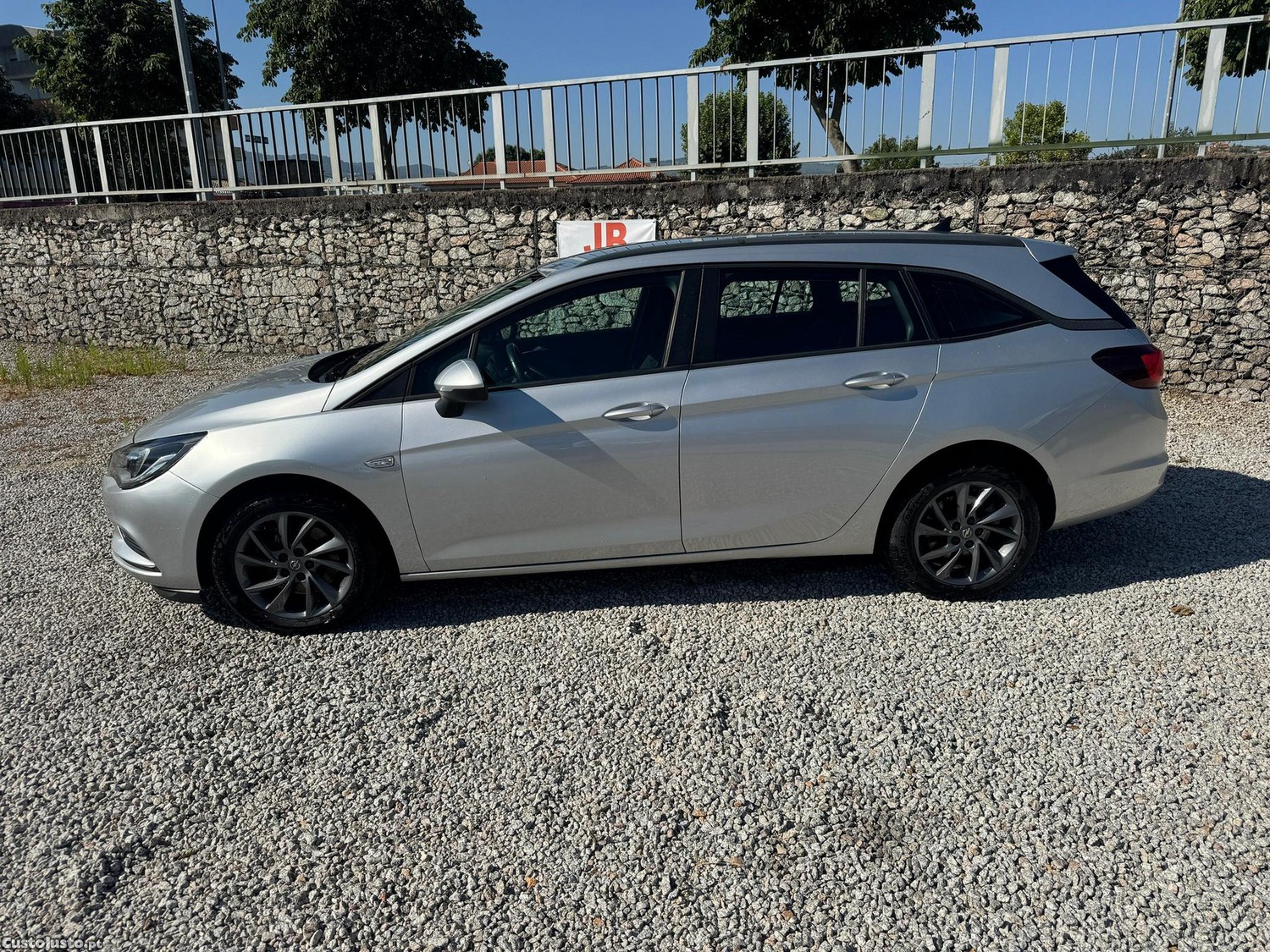 Opel Astra Sports Tourer 1.6 CDTI Edition S/S — fotografia 8