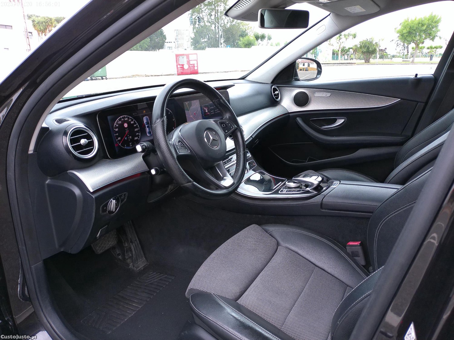 Mercedes-Benz E 220 220 D — fotografia 5