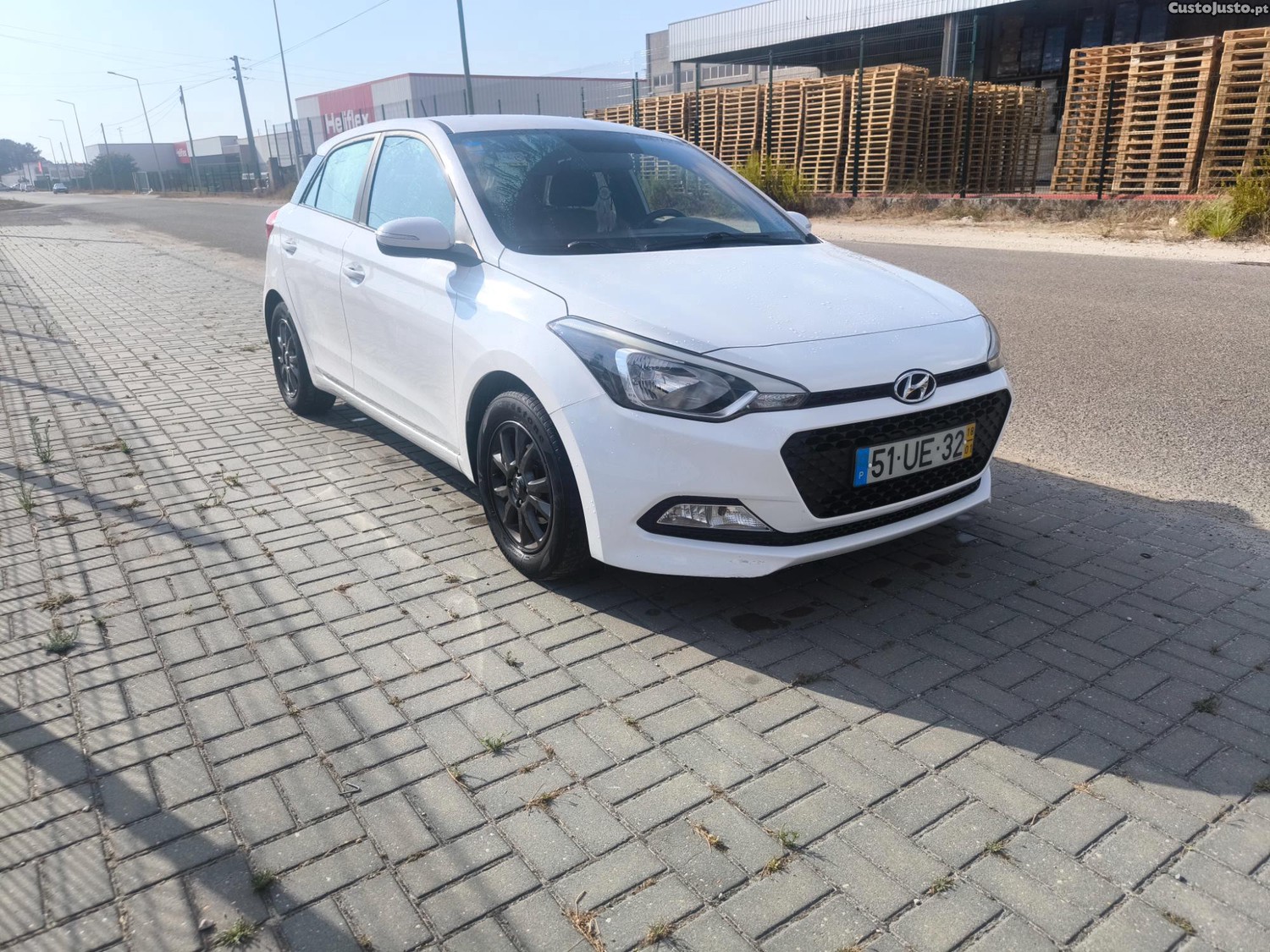 Hyundai i20 1.2 Comfort — fotografia 4