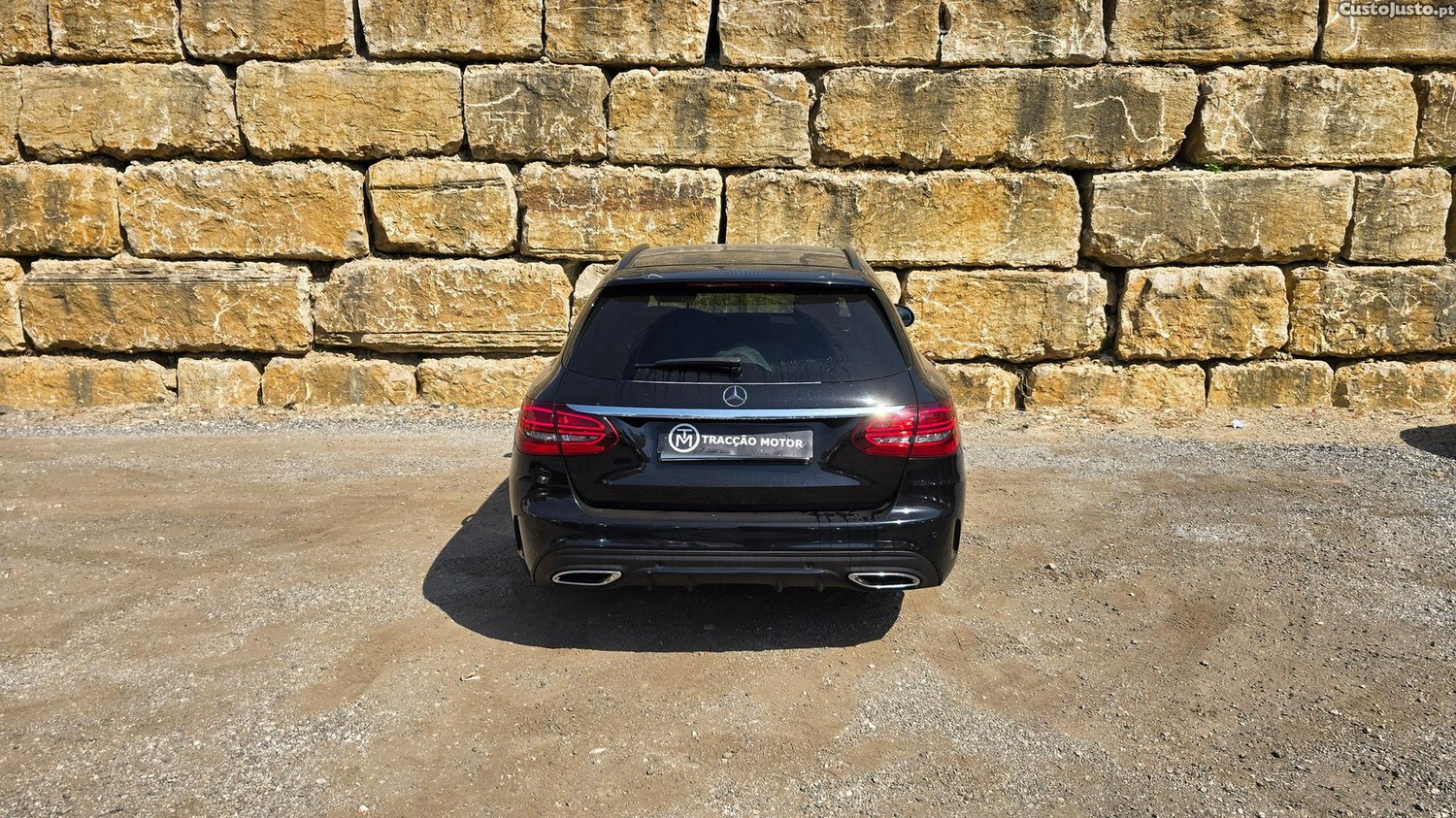 Mercedes-Benz C 220 d AMG Line — fotografia 25