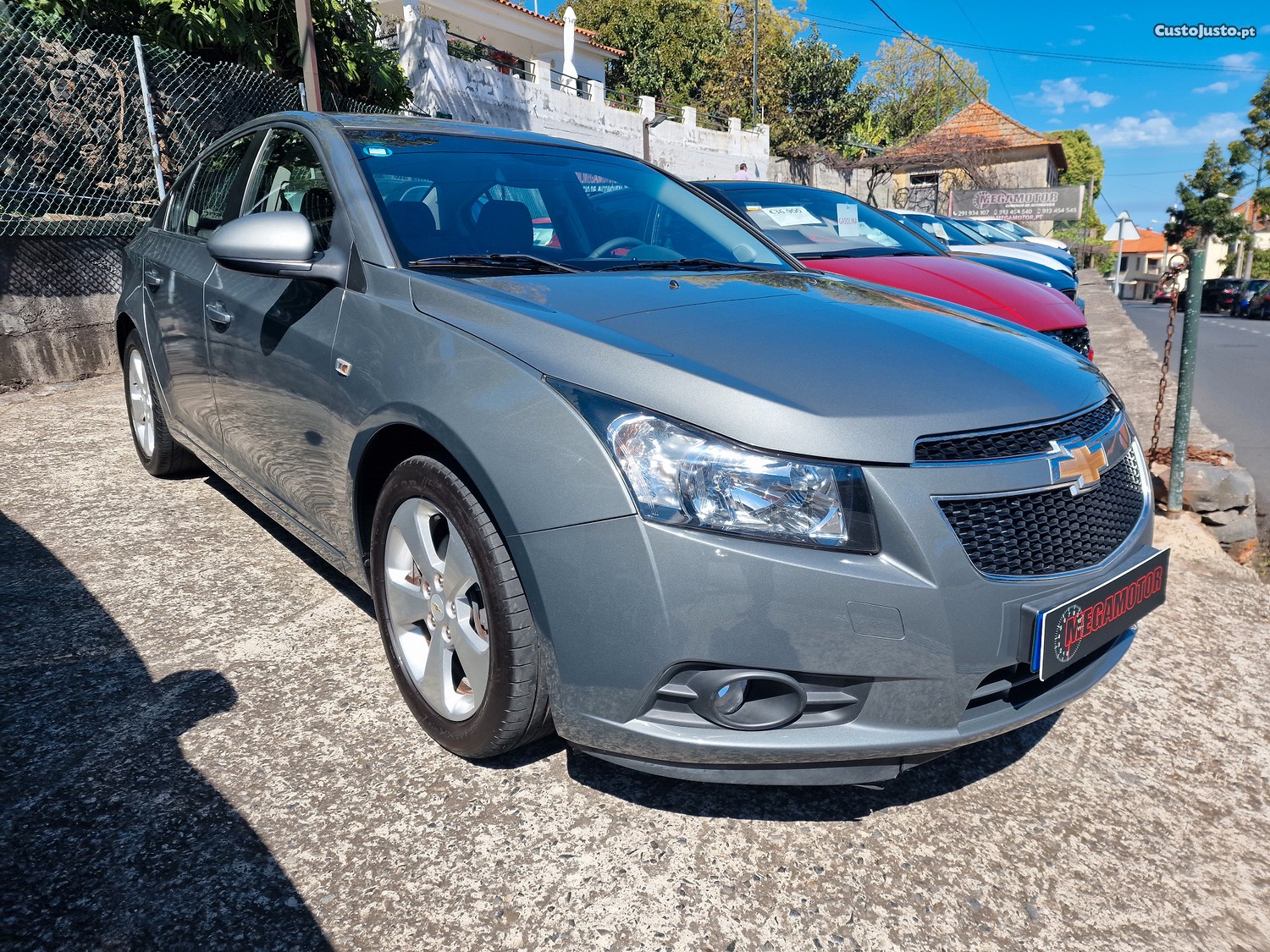 Chevrolet Cruze 2.0 VCDI LT - 09 — photo 2