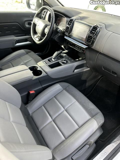 Citroën C5 Aircross 1.5 BlueHDI 130 EAT8 SHINE — fotografia 3
