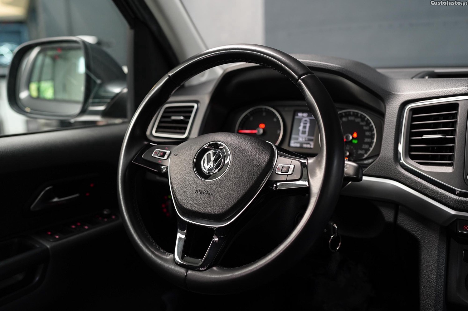 Volkswagen Amarok 3.0 TDi Highline Auto. — fotografia 10