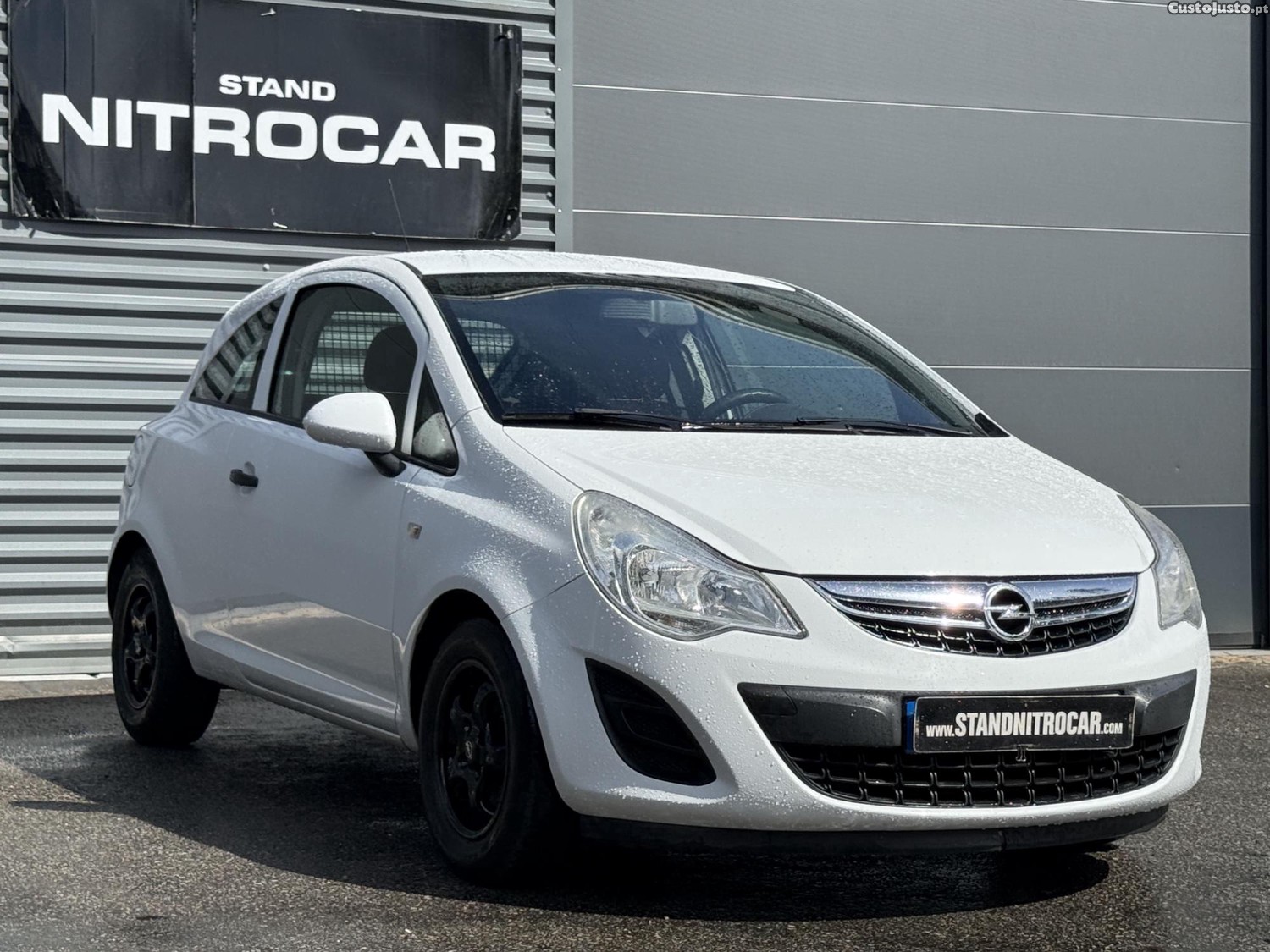 Opel Corsa D 1.3 CDTI C/ AC — fotografia 16